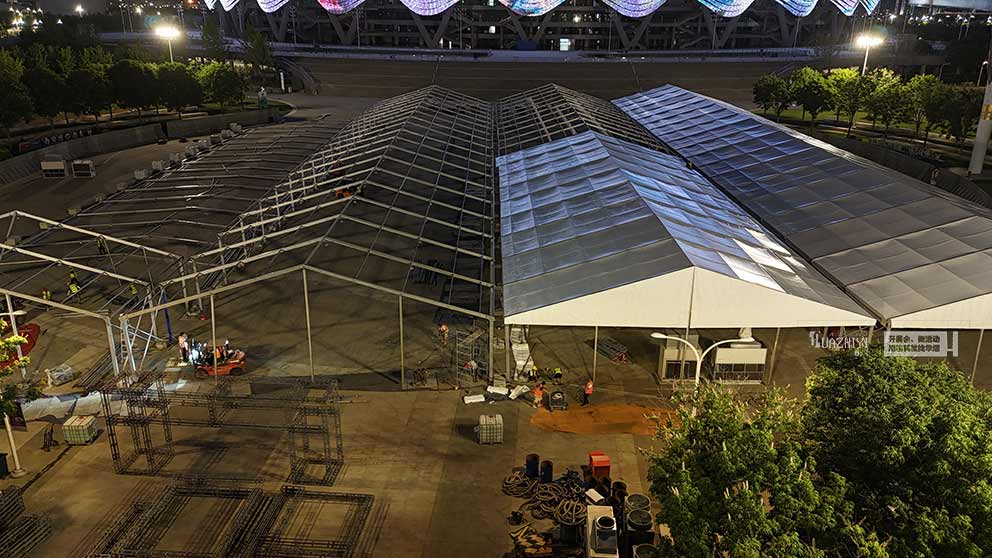 华熠篷房租赁公司搭建西安华夏家博会展销会大型篷房