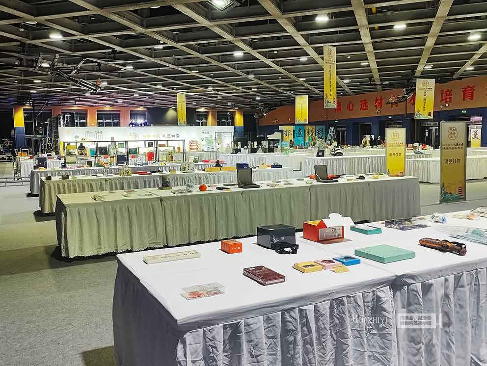 华熠桌椅桁架租赁助力知音湖北，礼遇知音活动