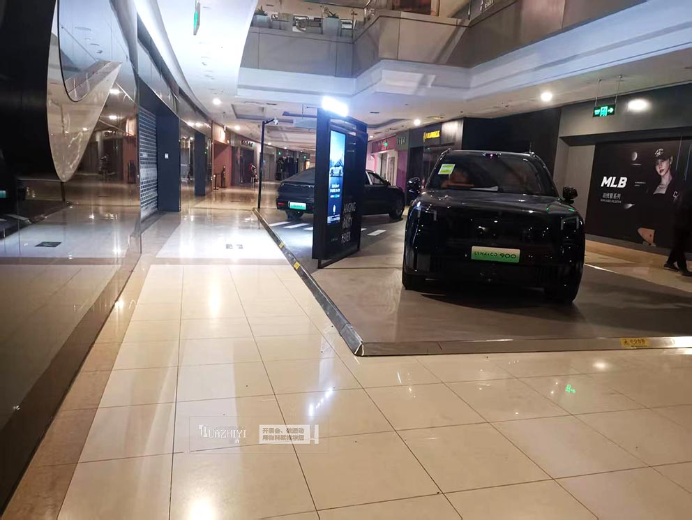 郑州车展地台租赁:防滑耐磨易清洁,提升展台质感