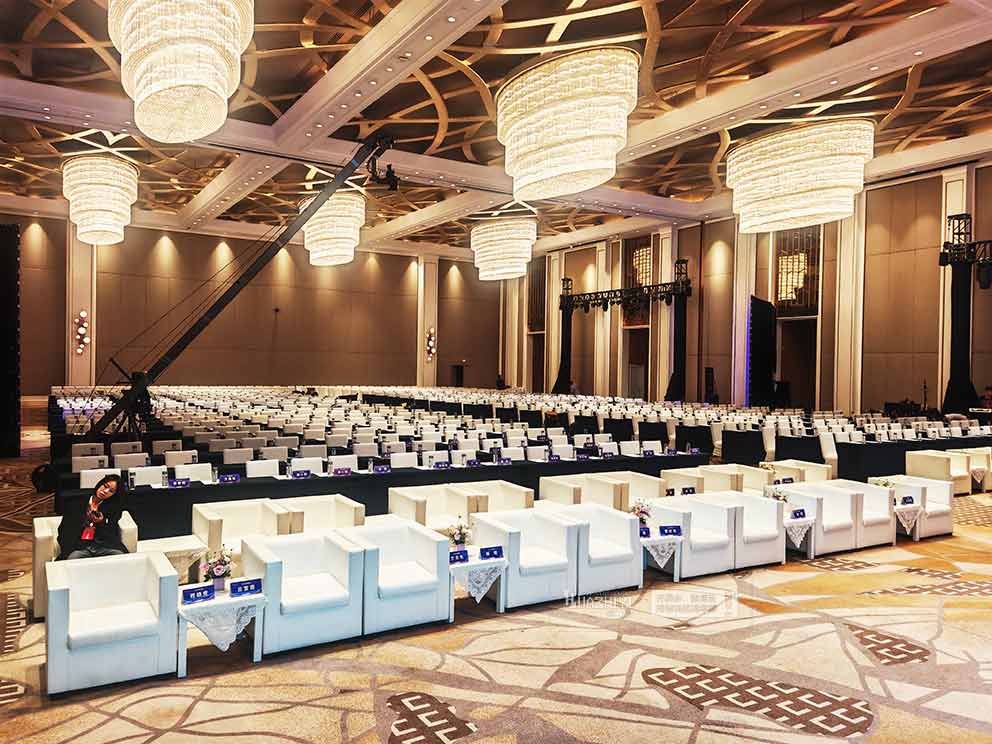 银基沃泽集团活动由华熠沙发桌椅租赁助力