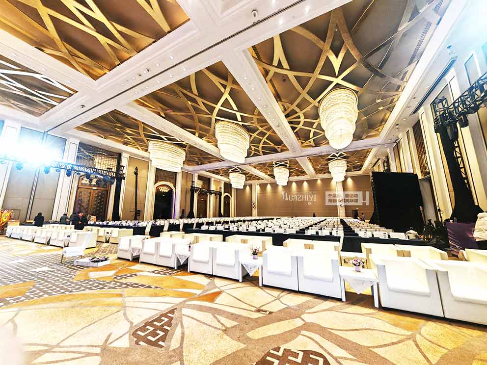 银基沃泽集团活动由华熠沙发桌椅租赁助力