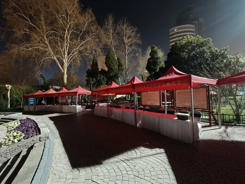 折叠帐篷现场四