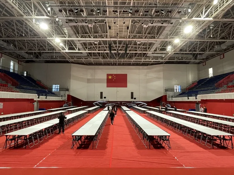 长条桌现场三