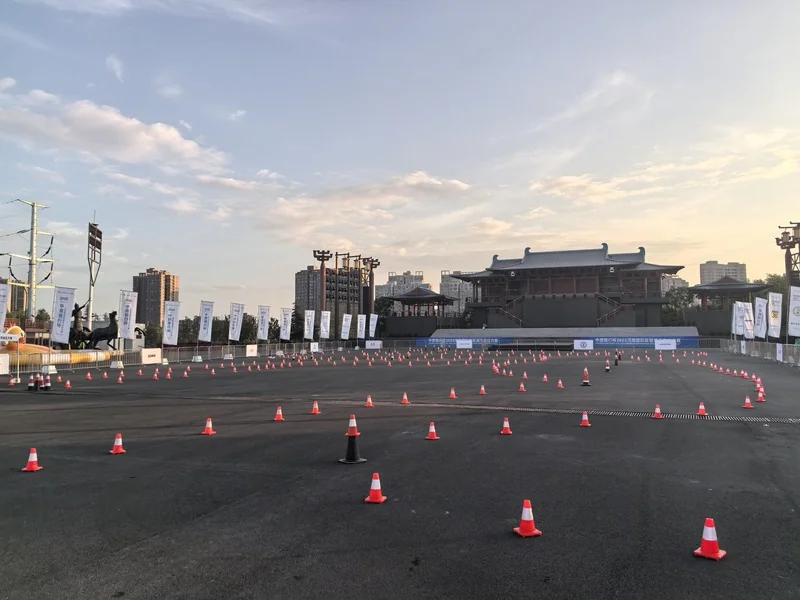 锥桶现场一